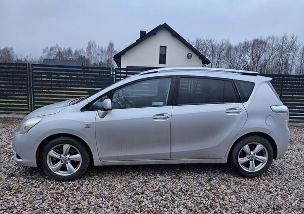 Toyota Verso cena 19999 przebieg: 360000, rok produkcji 2010 z Warszawa małe 407